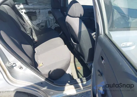 2008 Kia Rio Lx z USA, uszkodzony, nr VIN KNADE123786379326